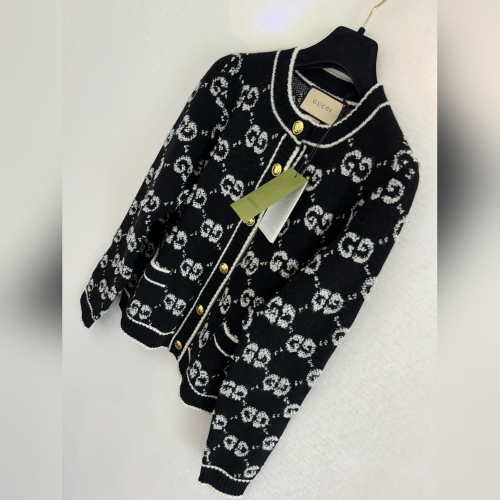 Gucci logo Black cardigan sweater